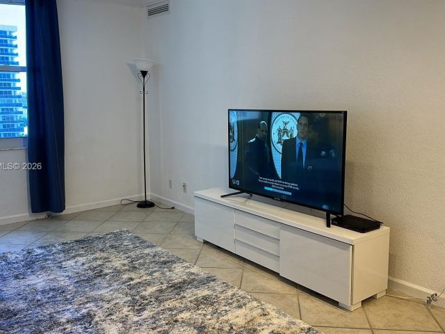 Продажа квартиры #1033 - фото 7436256