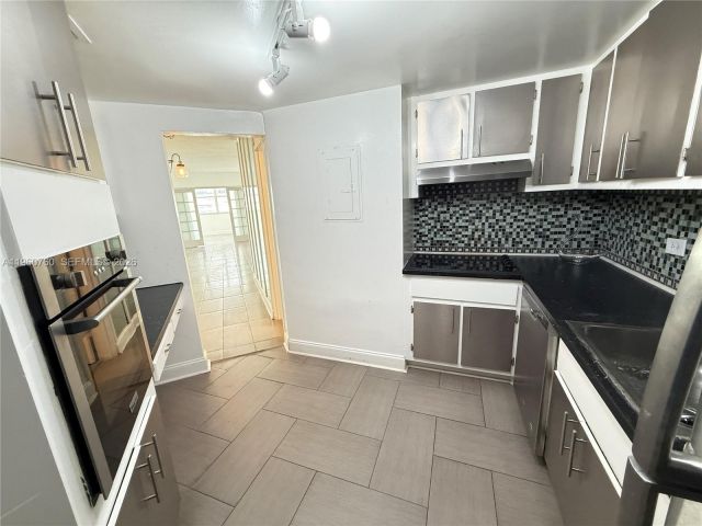 Продажа квартиры #761 - фото 7447369