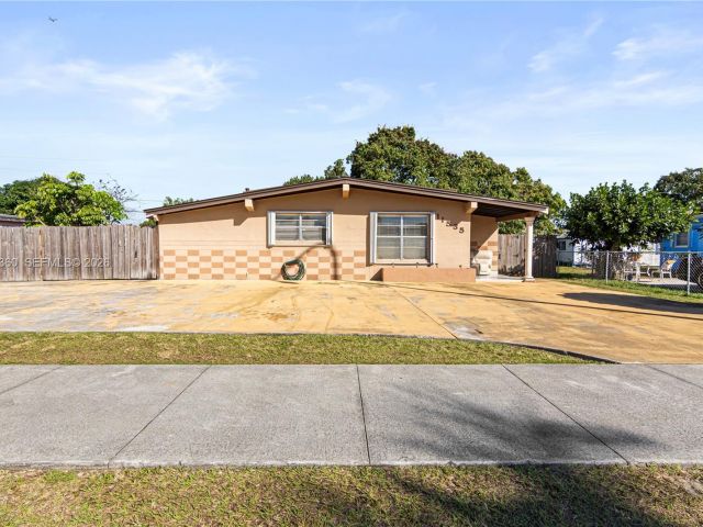 Дом в аренду по адресу 11535 Lincoln Blvd 0 - фото 7499185