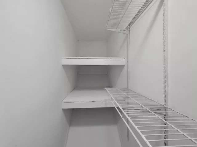 Продажа дома по адресу 705 NE 1st Street 2 - фото 9346714