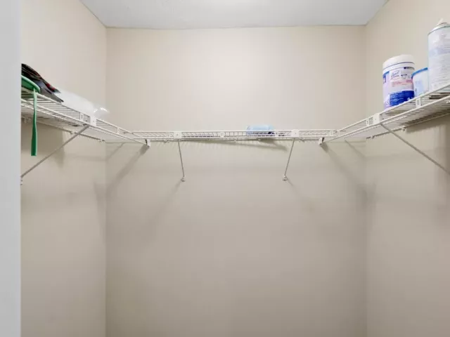 Продажа дома по адресу 705 NE 1st Street 2 - фото 9346718