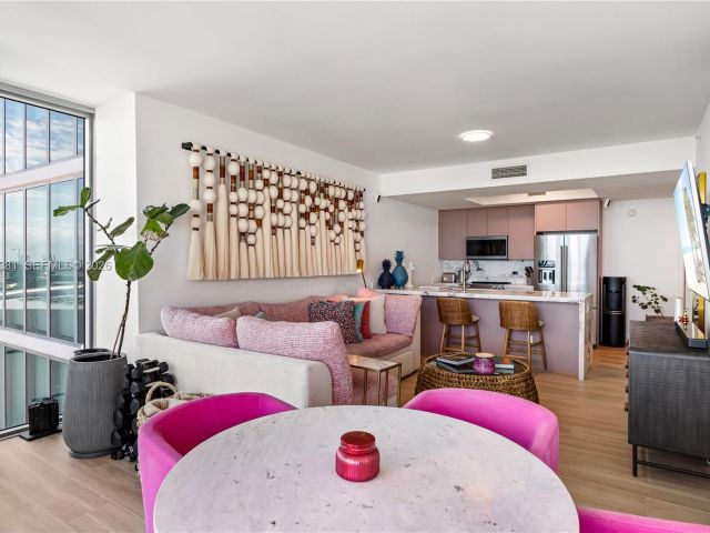 Продажа квартиры #2009 - фото 7402890