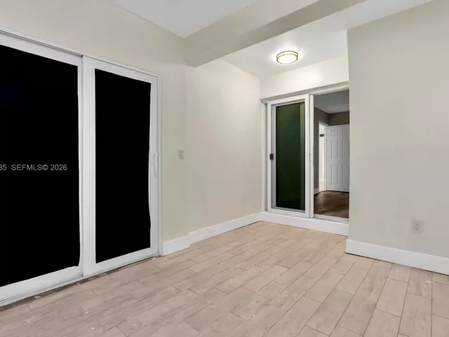 Продажа дома по адресу 6768 Canary Palm Cir - фото 7387924