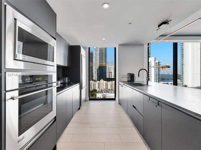 Квартира в аренду номер1601 - фото 7404654