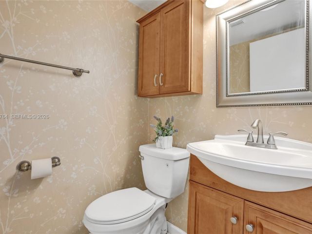 Дом в аренду по адресу 2641 W Gately Dr W 1002 - фото 7451289