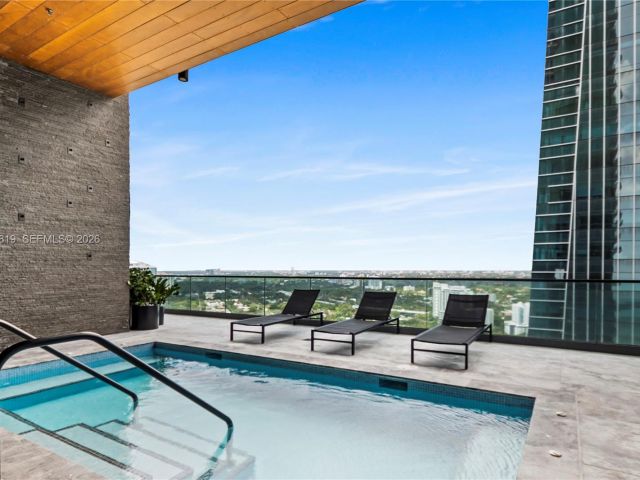 Продажа квартиры #1602 - фото 7395395