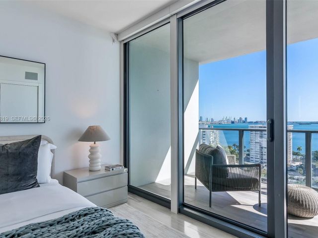 Продажа квартиры #1602 - фото 7395405