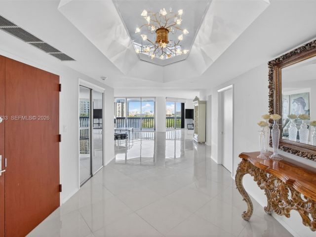 Продажа квартиры #1109 - фото 7488317