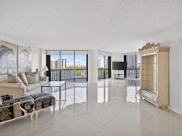 Продажа квартиры #1109 - фото 7488319