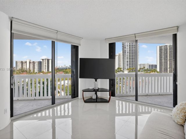 Продажа квартиры #1109 - фото 7488328