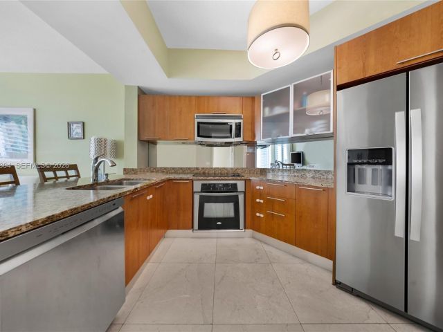 Продажа квартиры #1402 - фото 7439265