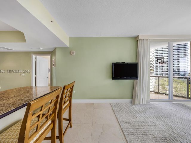 Продажа квартиры #1402 - фото 7439271