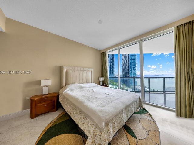 Продажа квартиры #1402 - фото 7439272