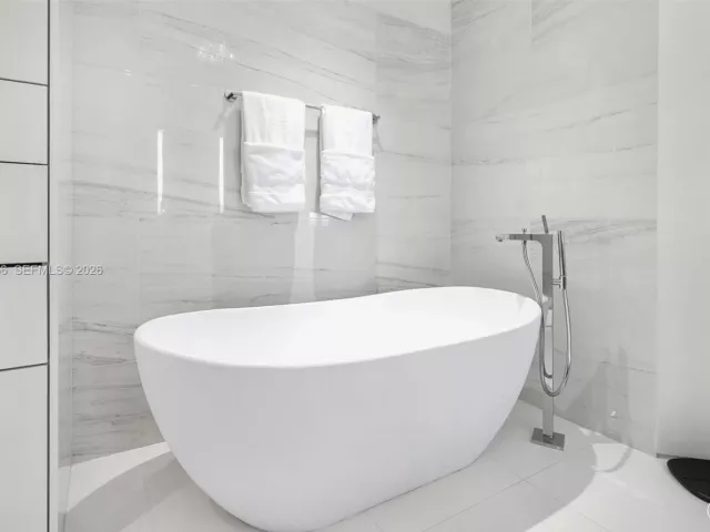 Продажа квартиры #1409/10 - фото 7395070