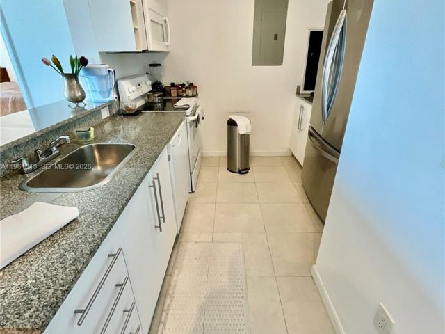 Продажа квартиры #1705 - фото 7433535