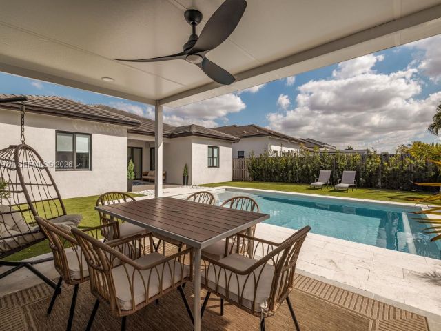 Продажа дома по адресу 14468 SW 16th St - фото 7509066