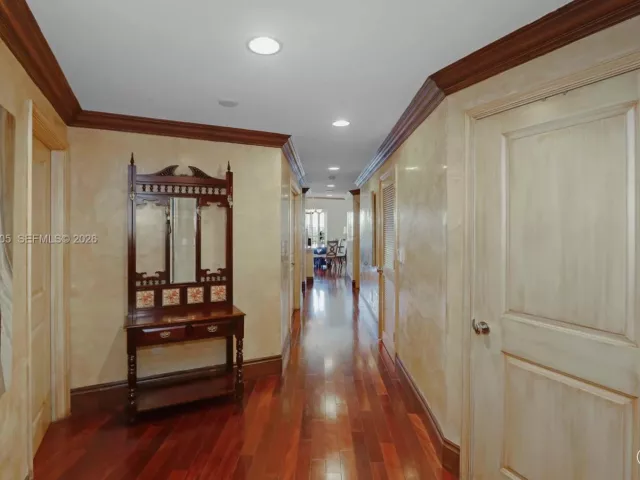 Продажа квартиры #1216 - фото 7395888