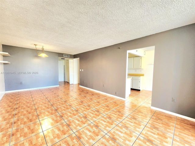 Продажа квартиры #714 - фото 7495404