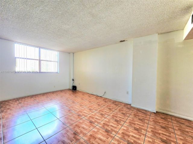 Продажа квартиры #714 - фото 7495416