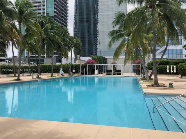 Квартира в аренду номер3505 - фото 7395479