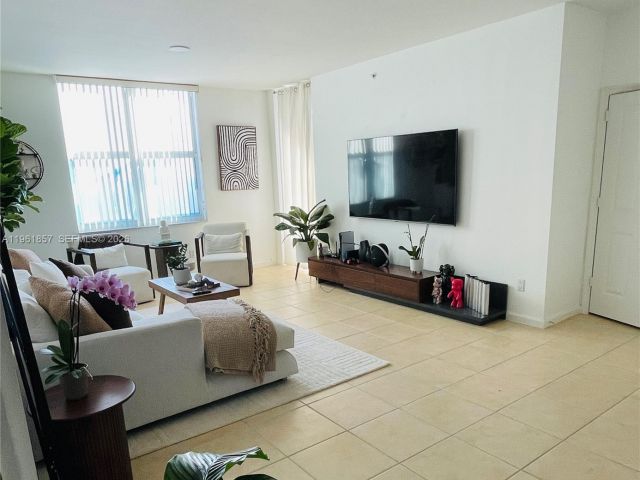 Продажа квартиры #1113 - фото 7426698