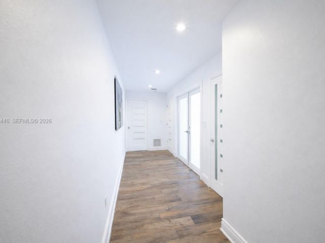 Продажа дома по адресу 241 SW 129th Ave - фото 7428166