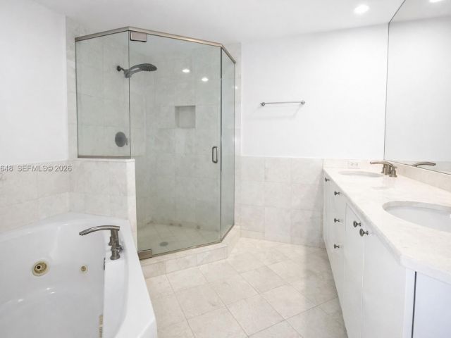 Продажа квартиры #1603 - фото 7396035