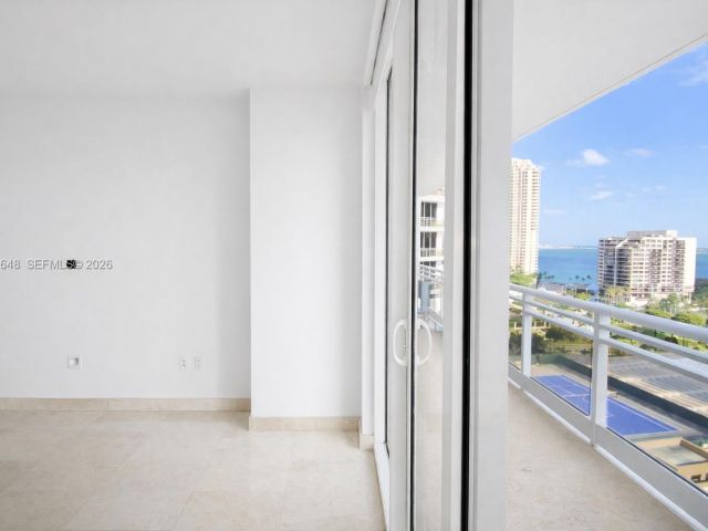 Продажа квартиры #1603 - фото 7396040