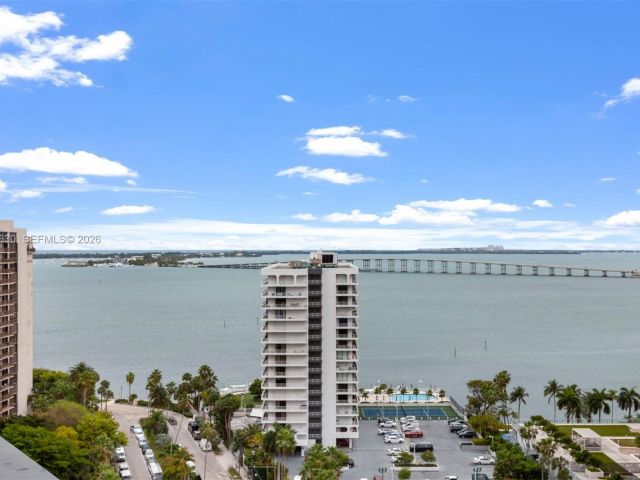 Продажа квартиры #1604 - фото 7395412