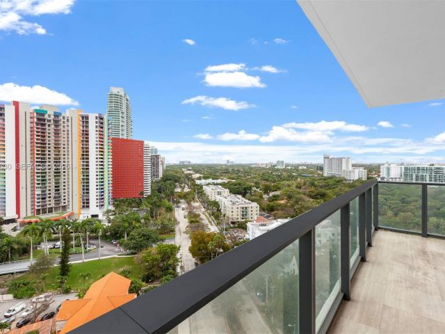 Продажа квартиры #1604 - фото 7395414