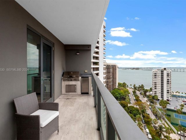 Продажа квартиры #1604 - фото 7395415