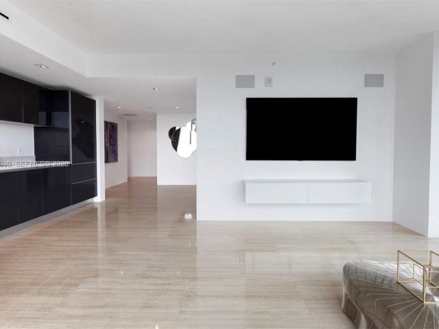 Продажа квартиры #1604 - фото 7395420