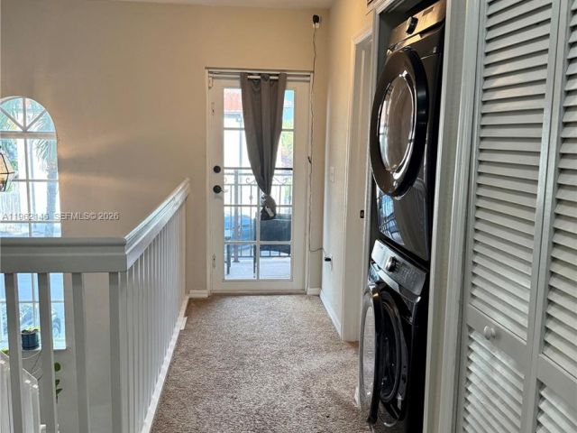 Дом в аренду по адресу 16811 NW 14th Ave 16811 - фото 7480235