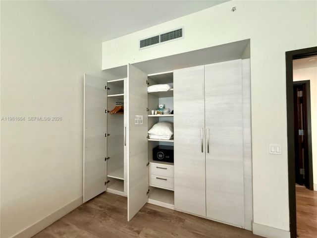 Продажа квартиры #N222 - фото 7501286