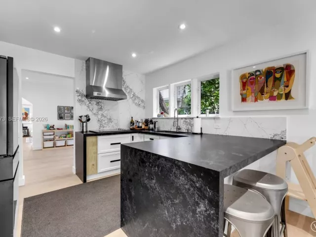 Дом в аренду по адресу 1826 Fairhaven Pl - фото 7410714