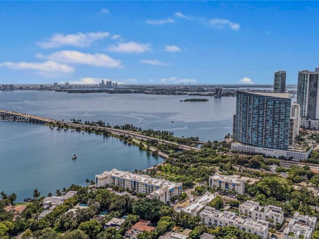 Продажа квартиры #S-904 - фото 7393522