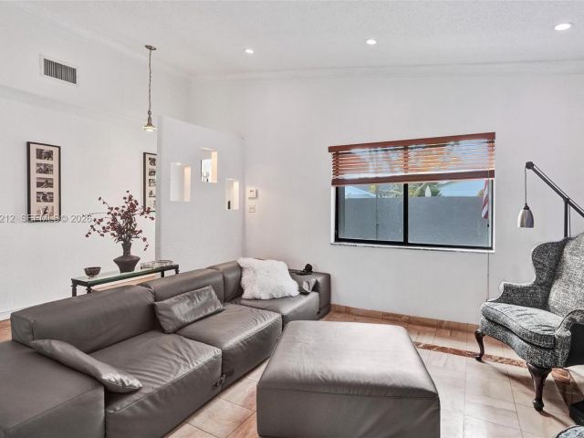 Продажа дома по адресу 3515 SW 113th Ct - фото 7440155