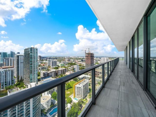 Продажа квартиры #3401 - фото 7404756