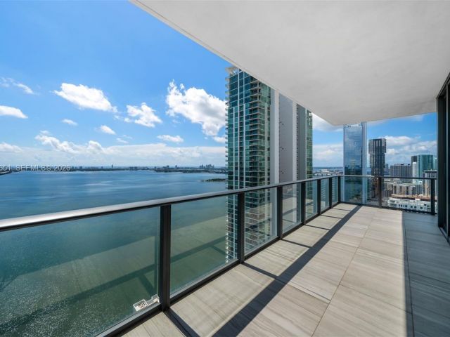 Продажа квартиры #3401 - фото 7404757