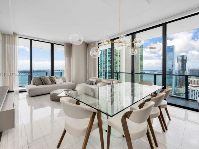 Продажа квартиры #3401 - фото 7404770