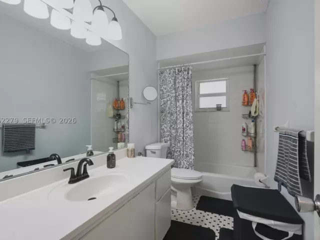 Продажа дома по адресу 10308 Greenbriar Ct - фото 7766938