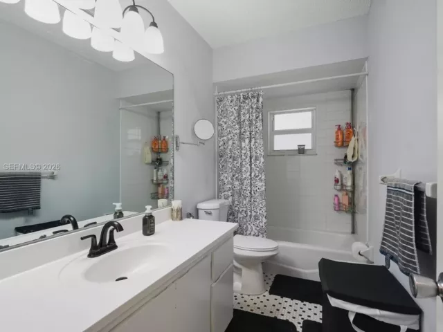 Продажа дома по адресу 10308 Greenbriar Ct - фото 7453486