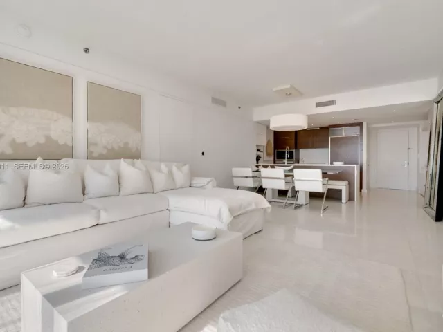 Продажа квартиры #2703 - фото 7395577