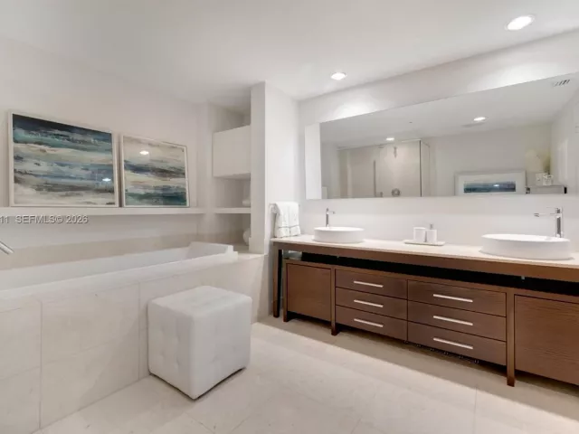 Продажа квартиры #2703 - фото 7395548