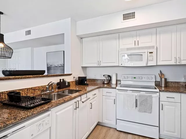 Квартира в аренду номер2203 - фото 7395824