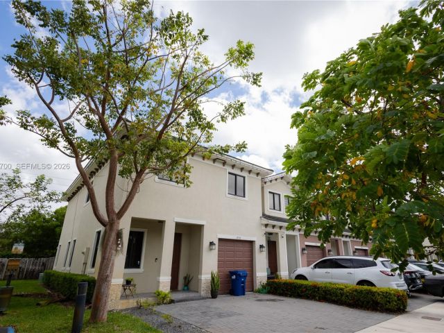 Продажа дома по адресу  - фото 7434213