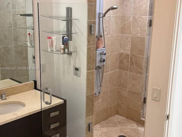 Продажа квартиры #3407 - фото 7405120