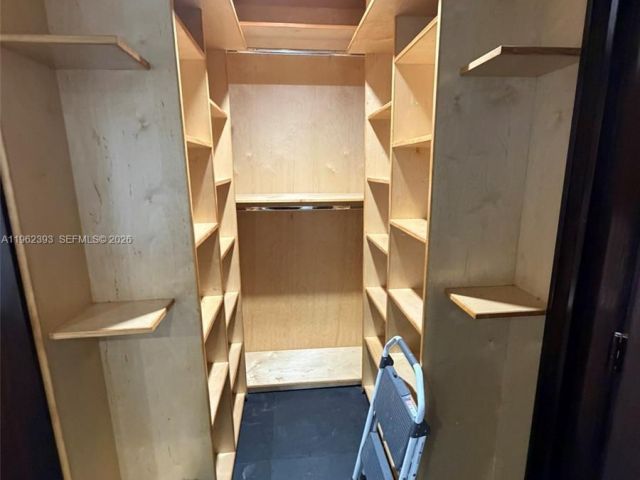 Дом в аренду по адресу 9850 NW 15th Ct 9850 - фото 7453864