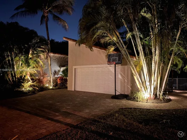 Продажа дома по адресу 423 NW 48th Ave - фото 7404524