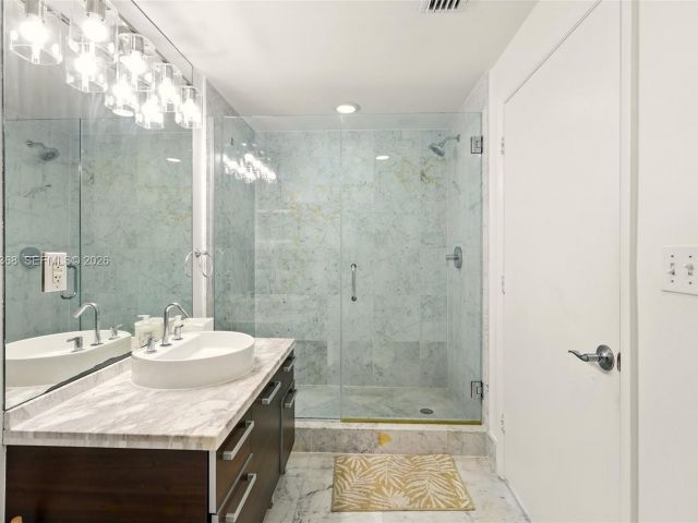 Квартира в аренду номер2405 - фото 7488887